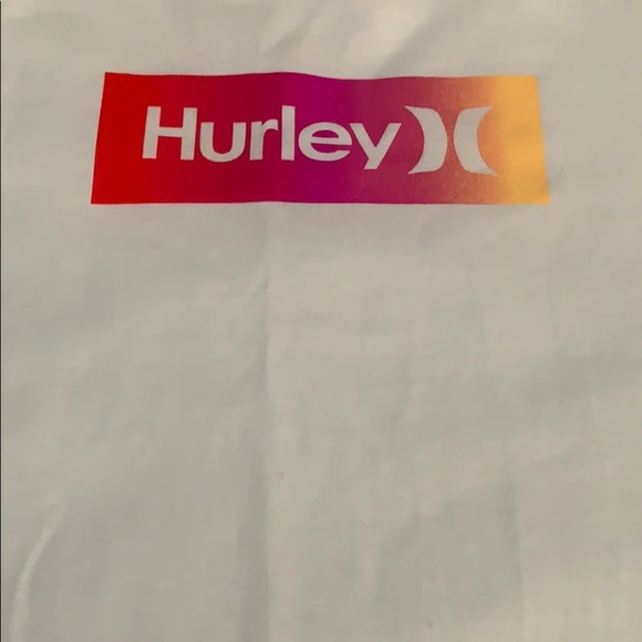 SOLD NWT! Hurley white short sleeve boys t-shirt, size 6 - Picture 2 of 3